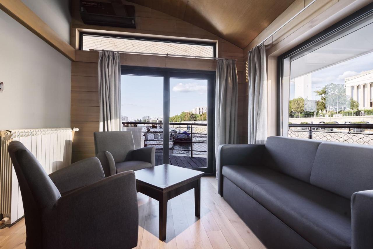 Vogue Boat Apartments บูดาเปสต์ ภายนอก รูปภาพ