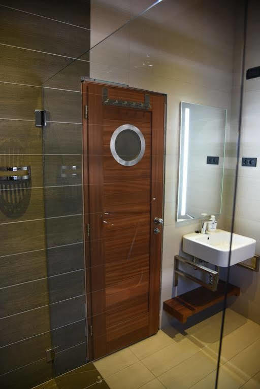Vogue Boat Apartments บูดาเปสต์ ภายนอก รูปภาพ
